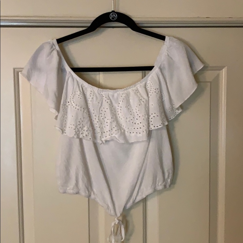 Off The Shoulder Crop Top (White)